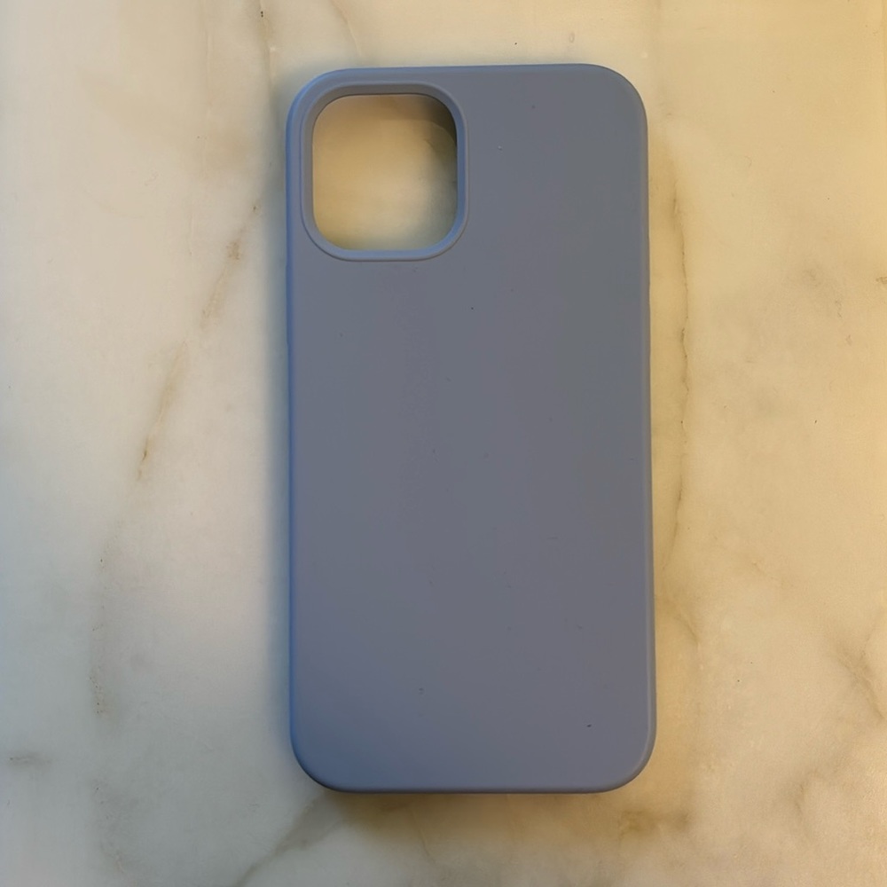 *Like new!!!* Ornarto Silicone Phone Case for iPhone 12